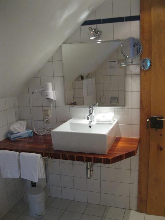 Maternushof Hotel Pomster Bagian luar foto